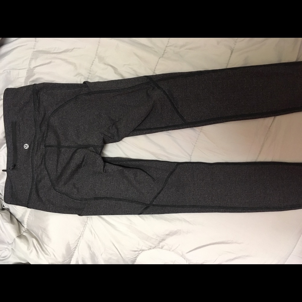 Lululemon speed up tight size 4